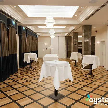 Hotel Borg By Keahotels 4*